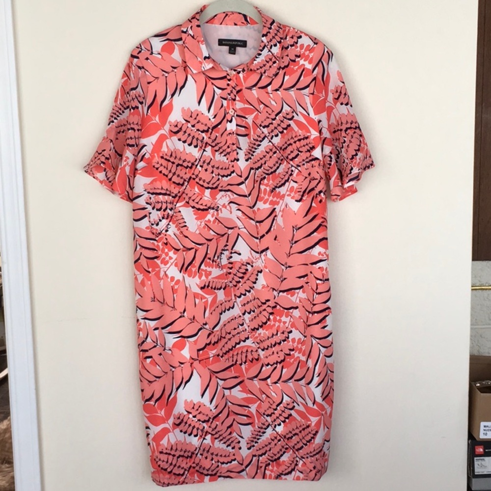NWOT Banana Republic Tropical Shirtdress